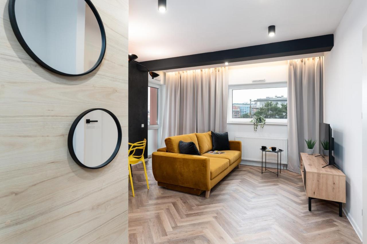 Loft Style Apartments Opienskiego With Parking By Noclegi Renters Poznan Exterior photo